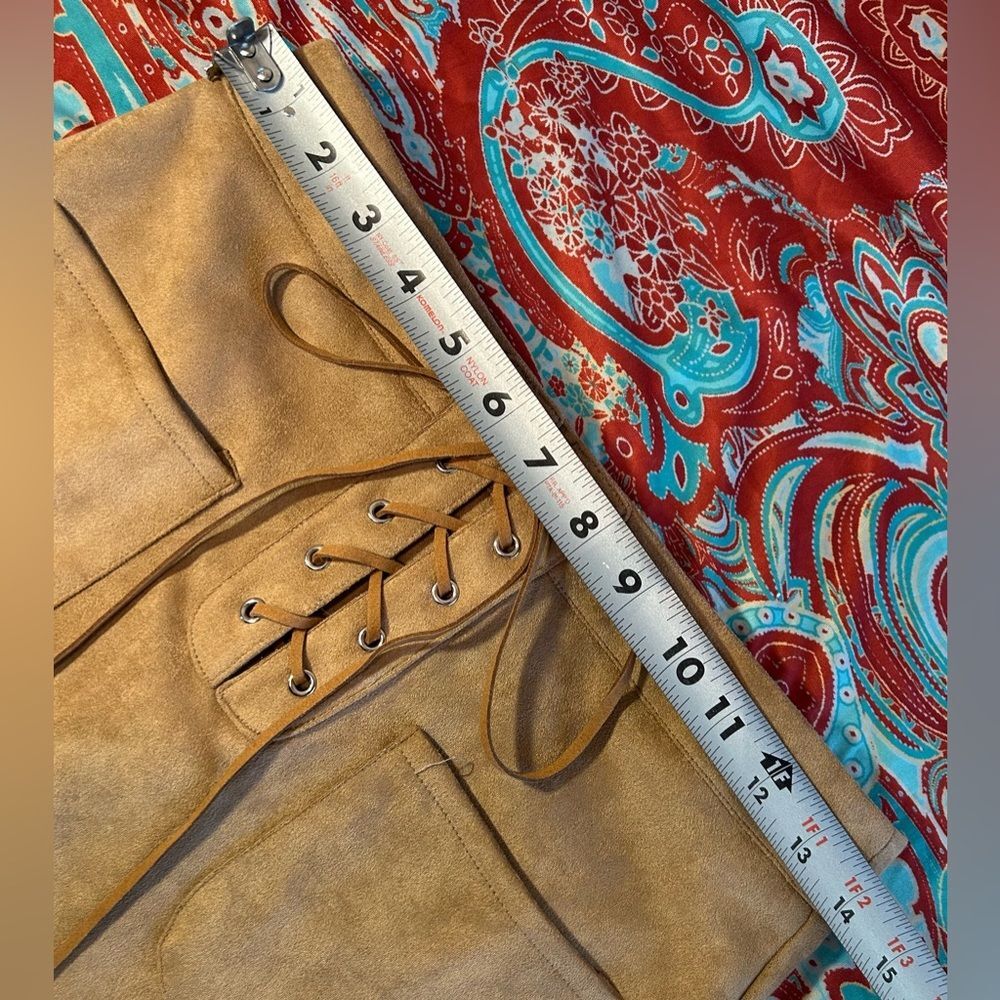 Boho Faux Suede Lace‑Up Mini Skirt Tan – Western Festival Hippie – Size M NWOT - Picture 7 of 8